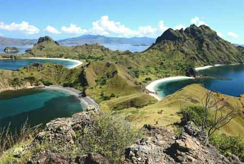 Life Goal! Kunjungi 5 Pulau Terindah di Indonesia Sebelum Ajal Memanggil 05 - Finansialku
