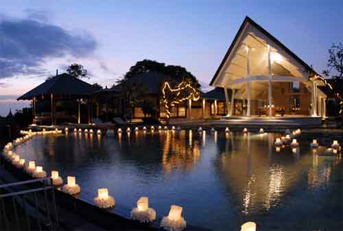 Yuk Intip 10 Hotel di Bali yang Dipakai Sebagai Tempat Resepsi Pernikahan Pasangan Artis Indonesia 10 - Finansialku