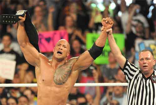 Kisah Sukses Dwayne Johnson, The Rock 03 - Finansialku