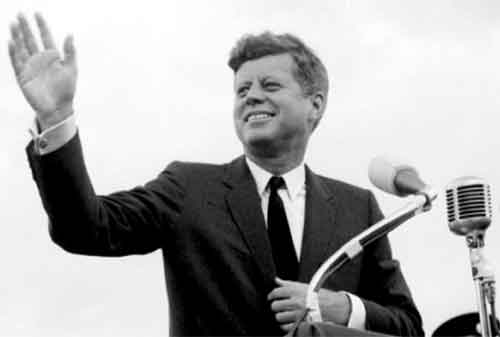 Belajar Mencapai Kesuksesan Hidup Melalui Kata-kata Bijak John F. Kennedy 06 - Finansialku