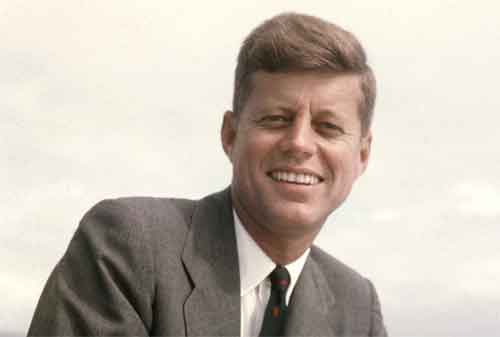 Belajar Mencapai Kesuksesan Hidup Melalui Kata-kata Bijak John F. Kennedy 07 - Finansialku