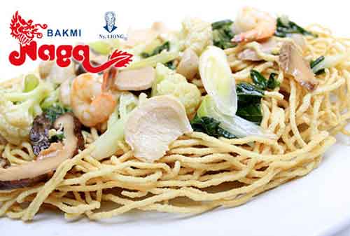 Mengenal Franchise Bakmi Paling Tua yang Berdiri Sejak 1979, Bakmi Naga Resto 04 - Finansialku