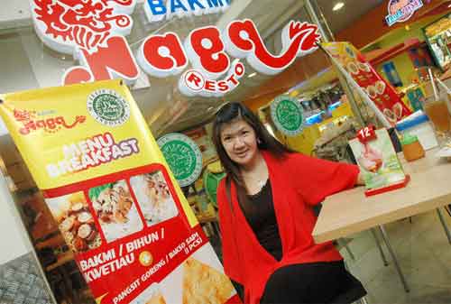 Mengenal Franchise Bakmi Paling Tua yang Berdiri Sejak 1979, Bakmi Naga Resto 05 - Finansialku