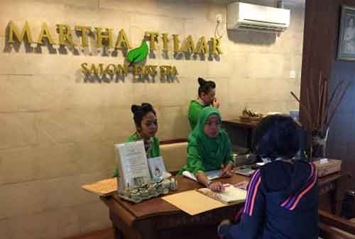 Mengenal Martha Tilaar, Pelopor Waralaba Salon dan Spa Nasional 05 - Finansialku