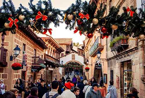 Liburan Natal Barcelona Spanyol - Finansialku
