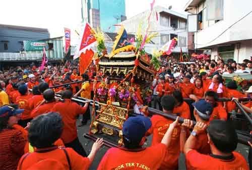 Destinasi Liburan Imlek 2018 05 Kirab Budaya Bandung - Finansialku