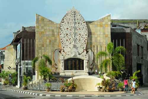 Paket Wisata Bali 15 Monumen Bom Bali - Finansialku