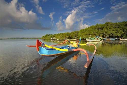 Paket Wisata Bali 25 Pantai Tuban - Finansialku