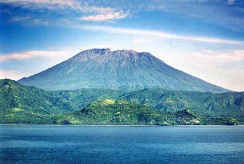 Wisata-di-Bali-09a-Gunung-Agung---Finansialku