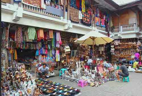 Wisata-di-Bali-20a-Pasar-Sukowati---Finansialku