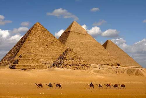Misteri-9-Bangunan-Kuno-Termewah-Buatan-Manusia-Piramida-Mesir-1-Finansialku