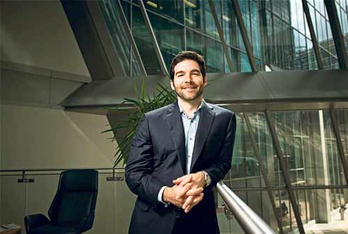 Kisah-Sukses-Jeff-Weiner-04-Finansialku