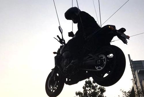 Wow! Aksi Motor Jokowi di Pembukaan Asian Games Pakai Stuntman, Berapa Gajinya 3 Finansialku