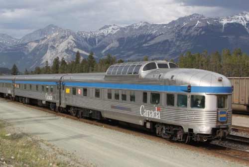 Kereta Api Termewah di Dunia 05 (The Canadian) - Finansialku