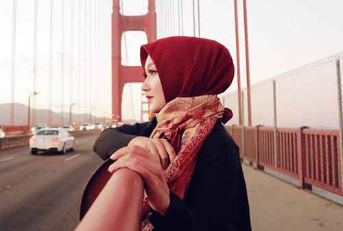 Gak Perlu Pusing! Ini Dia Tren Model Hijab Lebaran Tahun 2019 04 - Finansialku