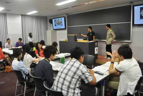 10 Keuntungan Jadi Asisten Dosen yang Diidamkan Mahasiswa