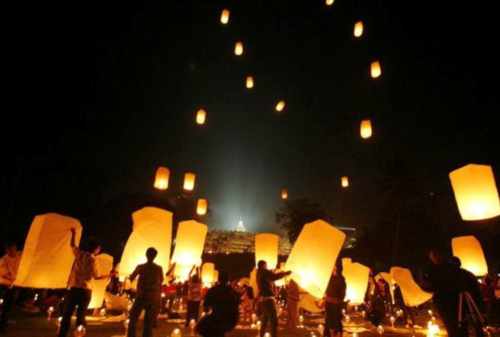 Menariknya Rangkaian Acara Menjelang Hari Raya Waisak Di Candi Borobudur 04 - Finansialku