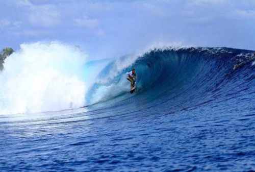 Suka Surfing Kunjungi 5 Tempat Terbaik Berselancar 04 Pantai Grajagan - Finansialku