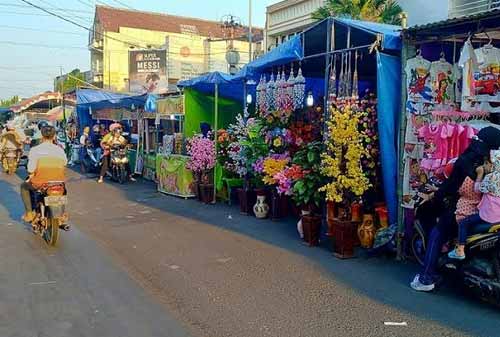 Tradisi Unik Menyambut Ramadan 05 (Tradisi Dandangan) - Finansialku