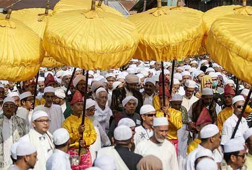 Tradisi Unik Menyambut Ramadan 06 (Tradisi Ziarah Kubro) - Finansialku