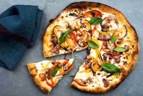 Jenis Pizza Paling Populer di Dunia 07 - Finansialku