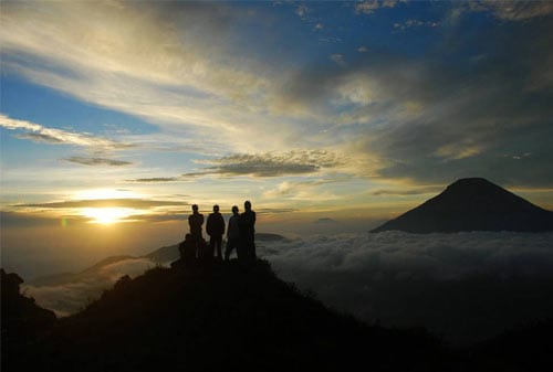 Wisata Dieng 04 (Alam Bukit Sikunir) - Finansialku